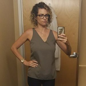 Banana Republic Dressy Tank adjustable straps