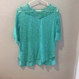 Hi lo lace detailed top