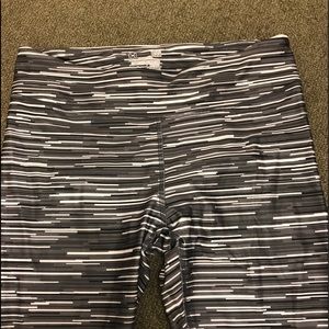 Under Armour Compression Leggings NWOT