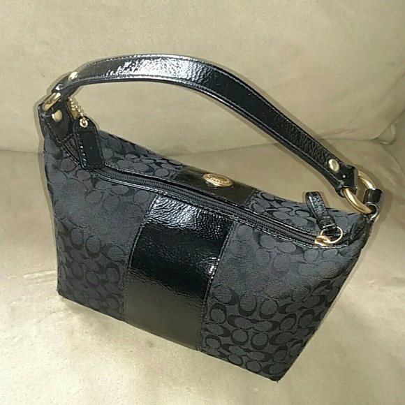 Authentic Vintage Leather small Signature C Coach Hand Bag - Picture 2 of 4