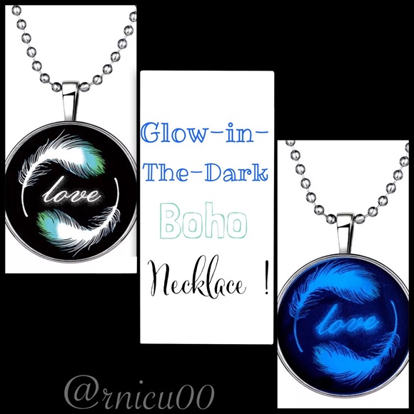 🌟Last 1!🌟Boho Love Feather Glow in Dark Necklace - Picture 3 of 8