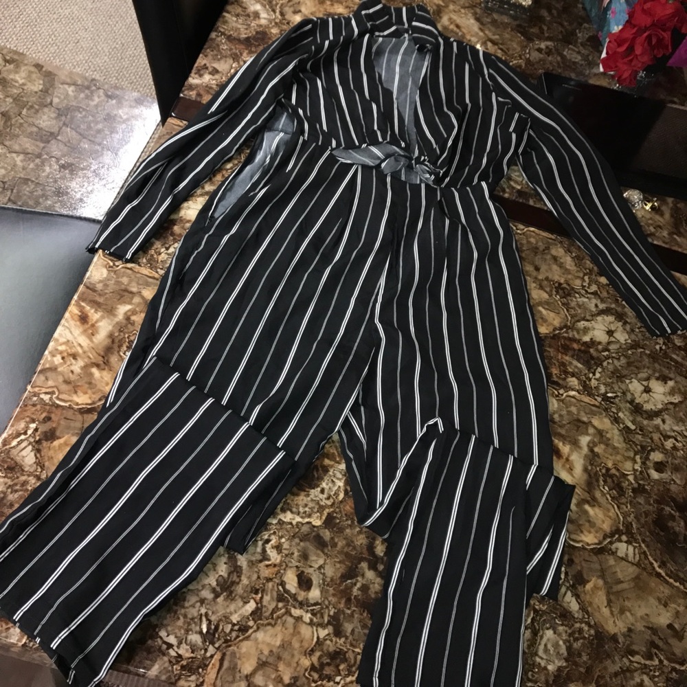 Black and white stripped jumpsuit size 10 (US)