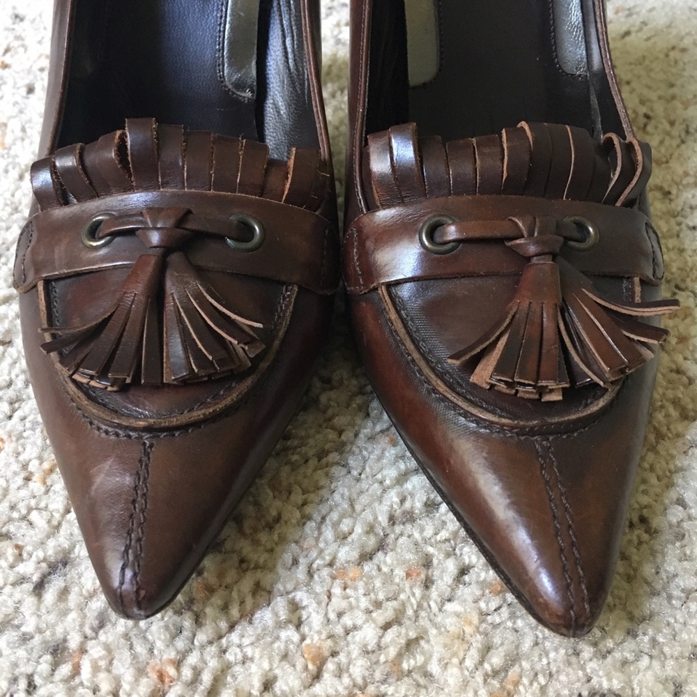 Via Spiga tassel heels