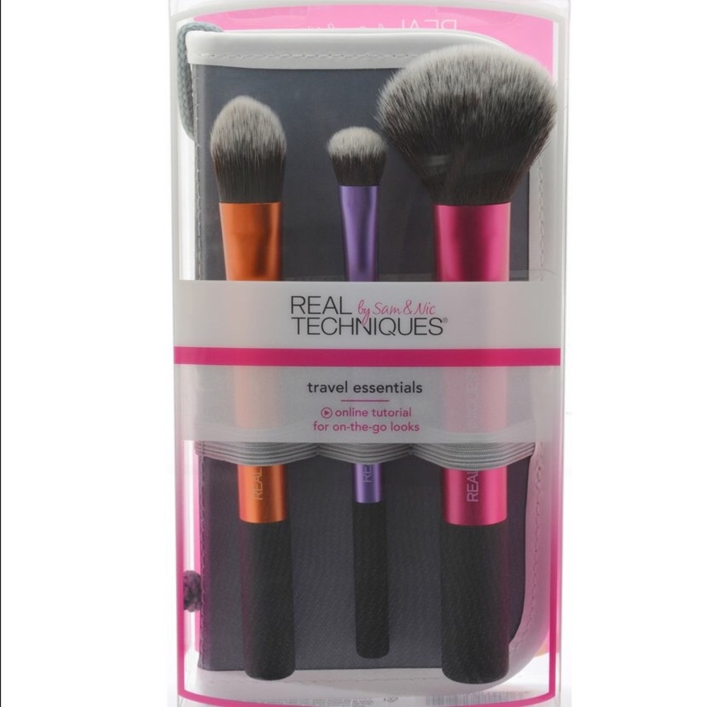 Real Techniques Travel Essentials Makeup Brushes