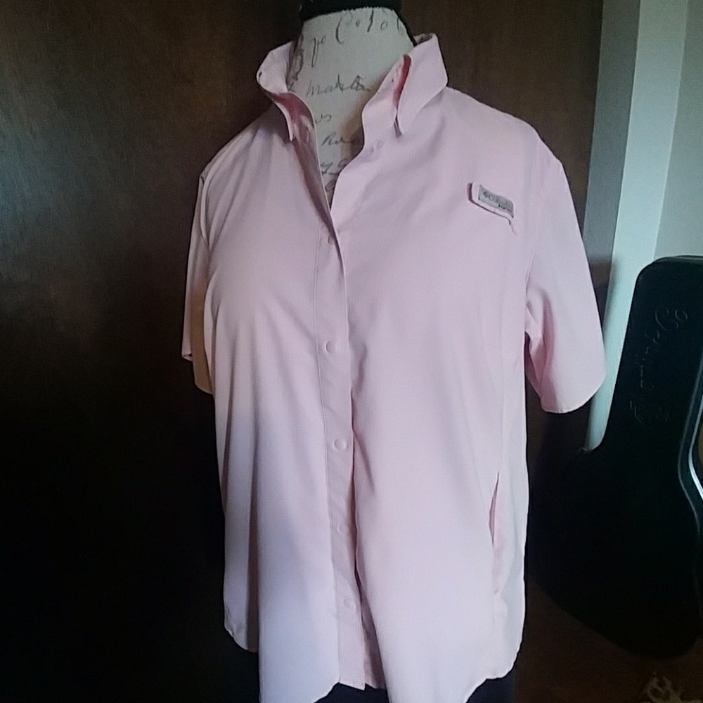 Women's Columbia omni-shade button up shirt