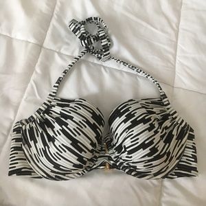 Sale! Like New VS Bikini Top