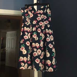 Strapless dress