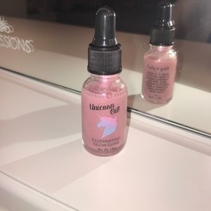 🦄Glow Cult Cosmetics "Unicorn Oil" in Irie Rose