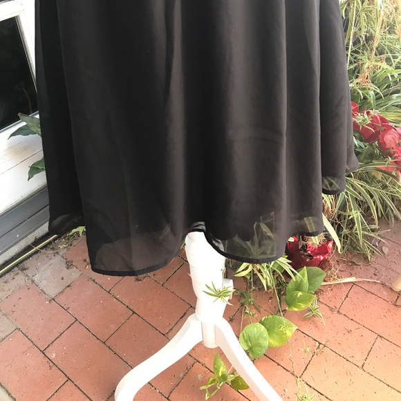 Faux leather and chiffon dress - Picture 3 of 4