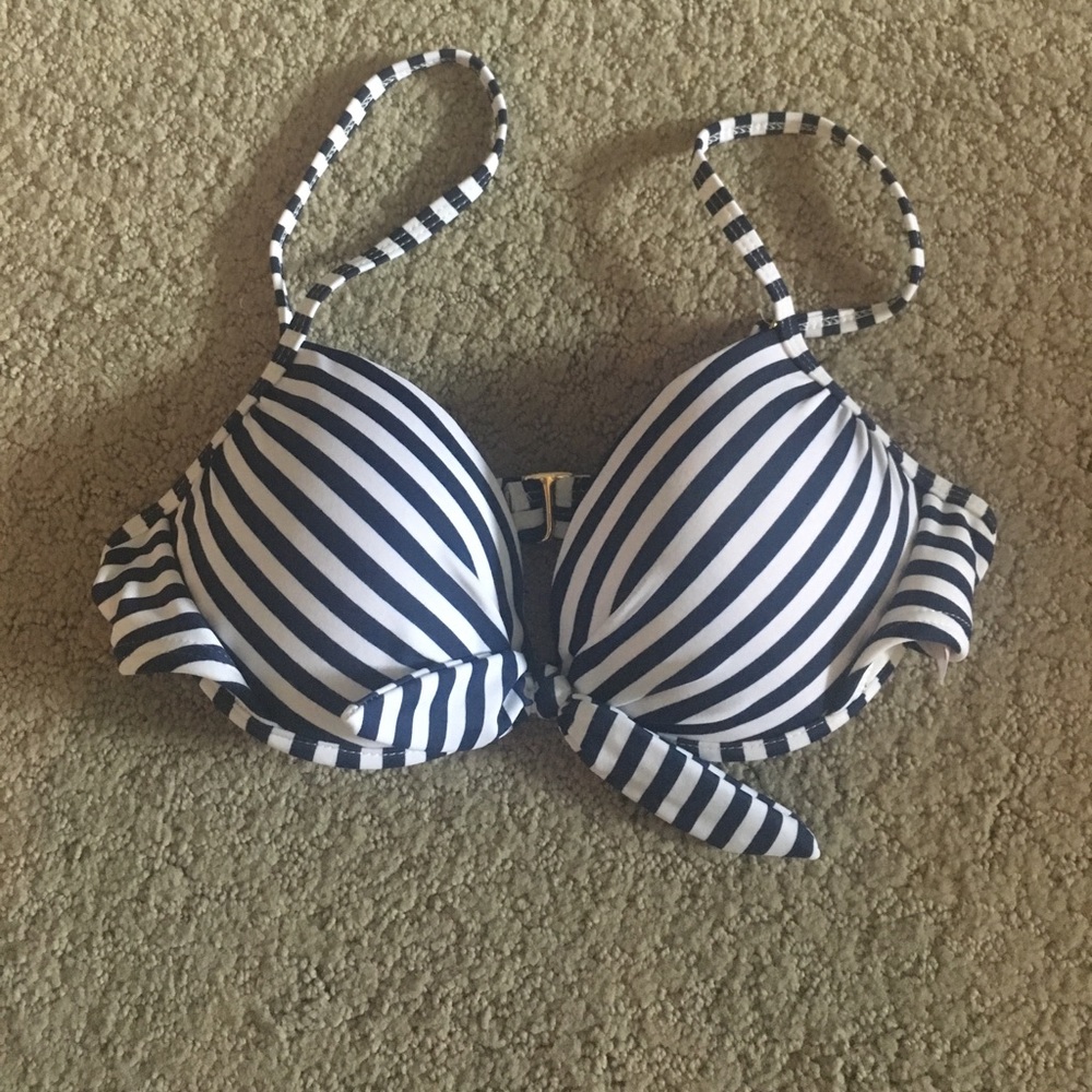 Bikini top