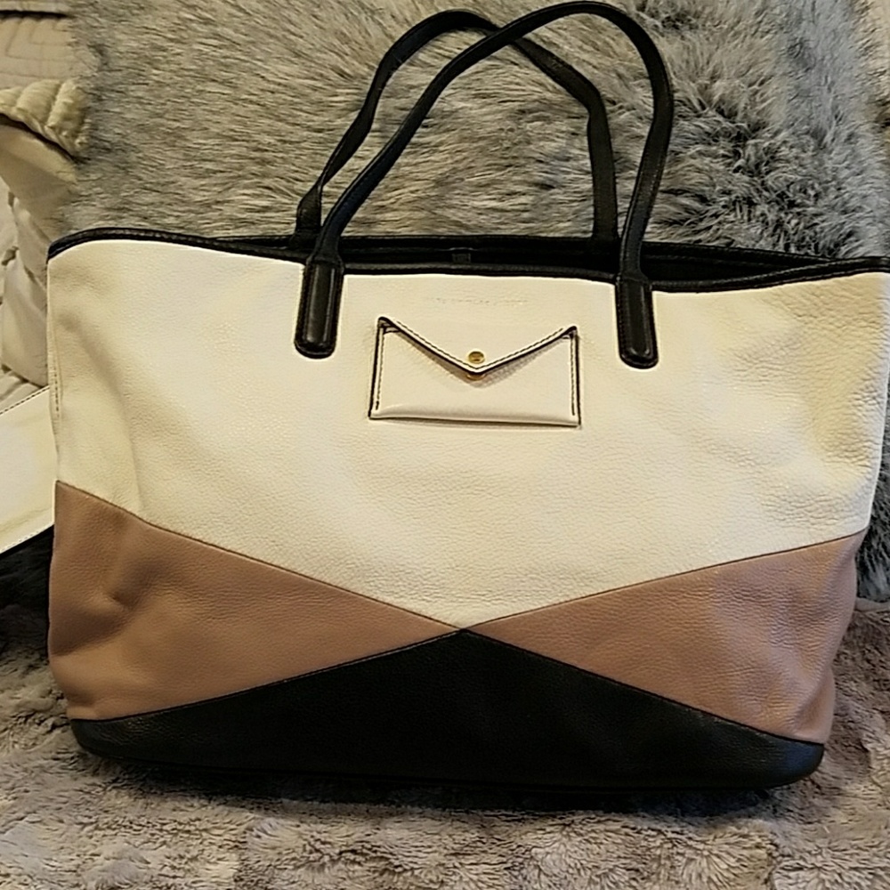 MARC JACOBS BAG