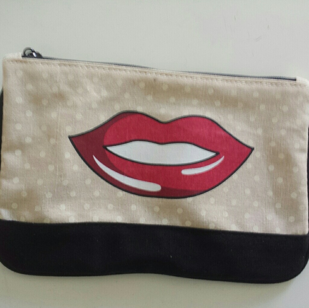 Ipsy bag