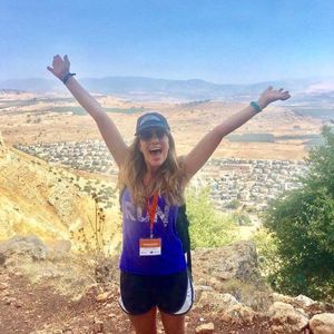 Meet your Posher, Samantha