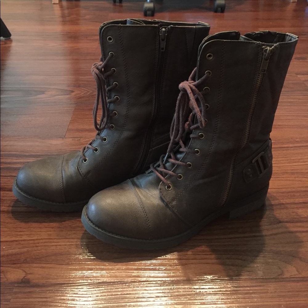 White Mountain Brown Army Style Boots