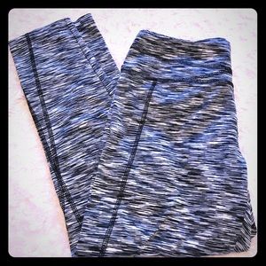 Nike crop workout pants