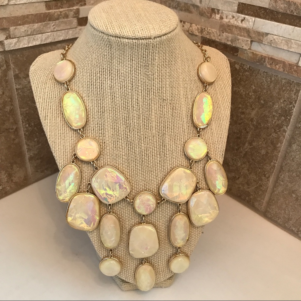 Statement necklace Kendra  Scott inspired