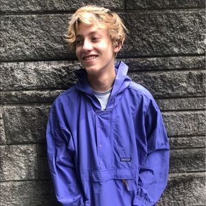 Patagonia windbreaker