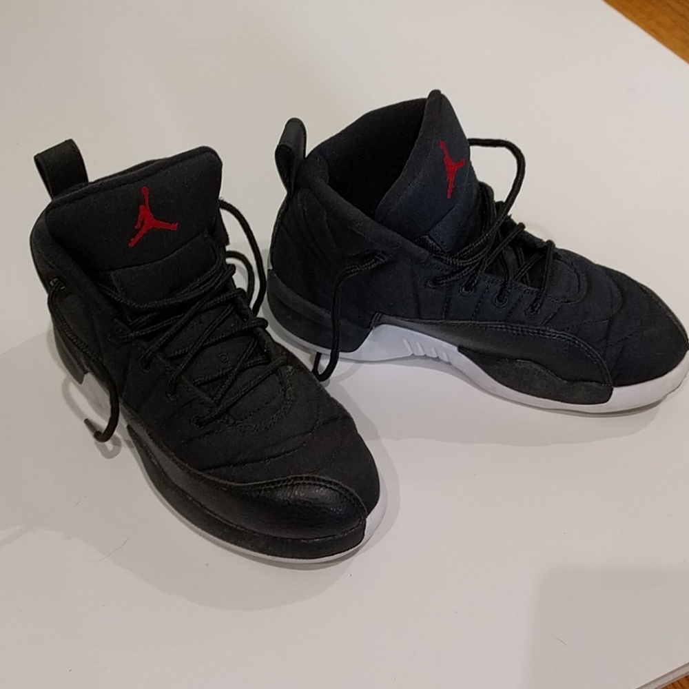 Nike boys air Jordan 23 (reserved)