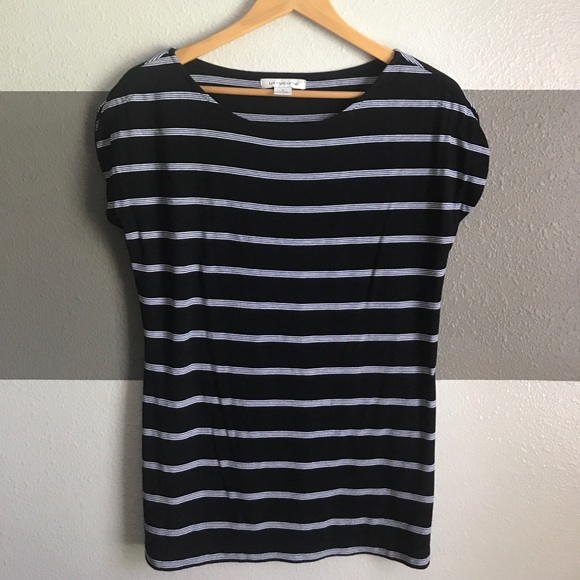 Liz Claiborne Tops - Black Stripped Liz Claiborne Top