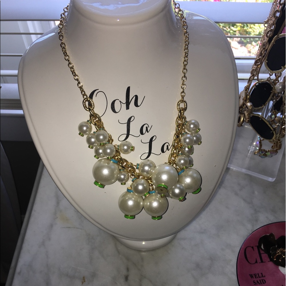 🏆 Lilly Pulitzer Pearl Necklace!! NWOT 🏆