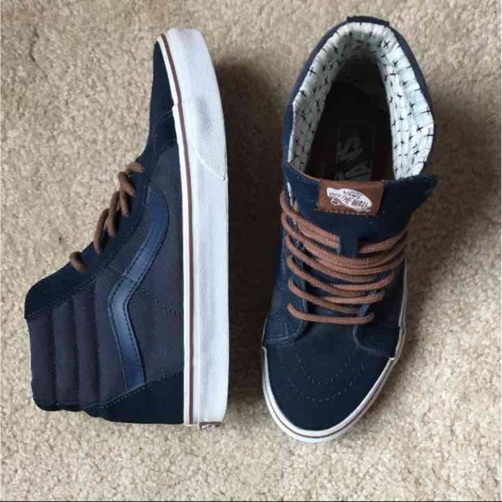 Sk8 Hi Vans 4TH OF JULY SALE!!!!!