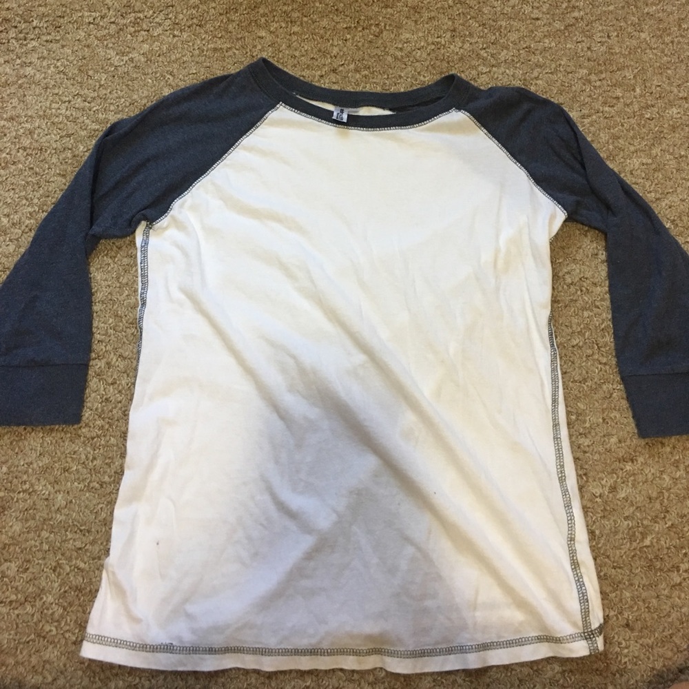 Baseball tee