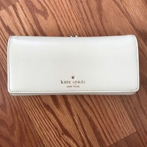Kate Spade cream wallet
