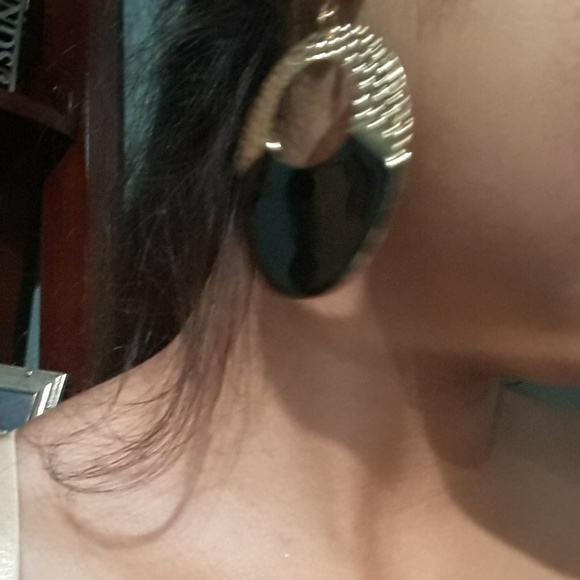 Earrings - Picture 2 of 2