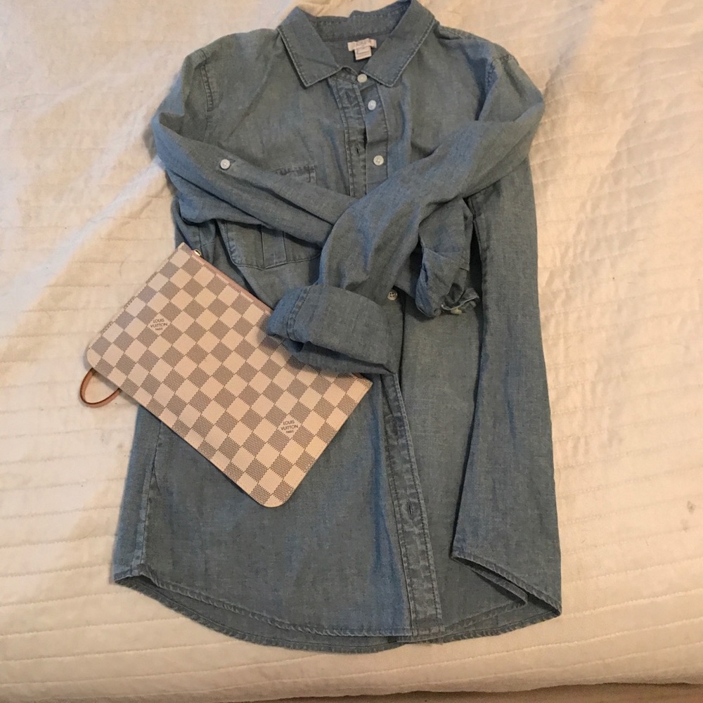 🎉everything must go sale🎉Chambre j Crew top