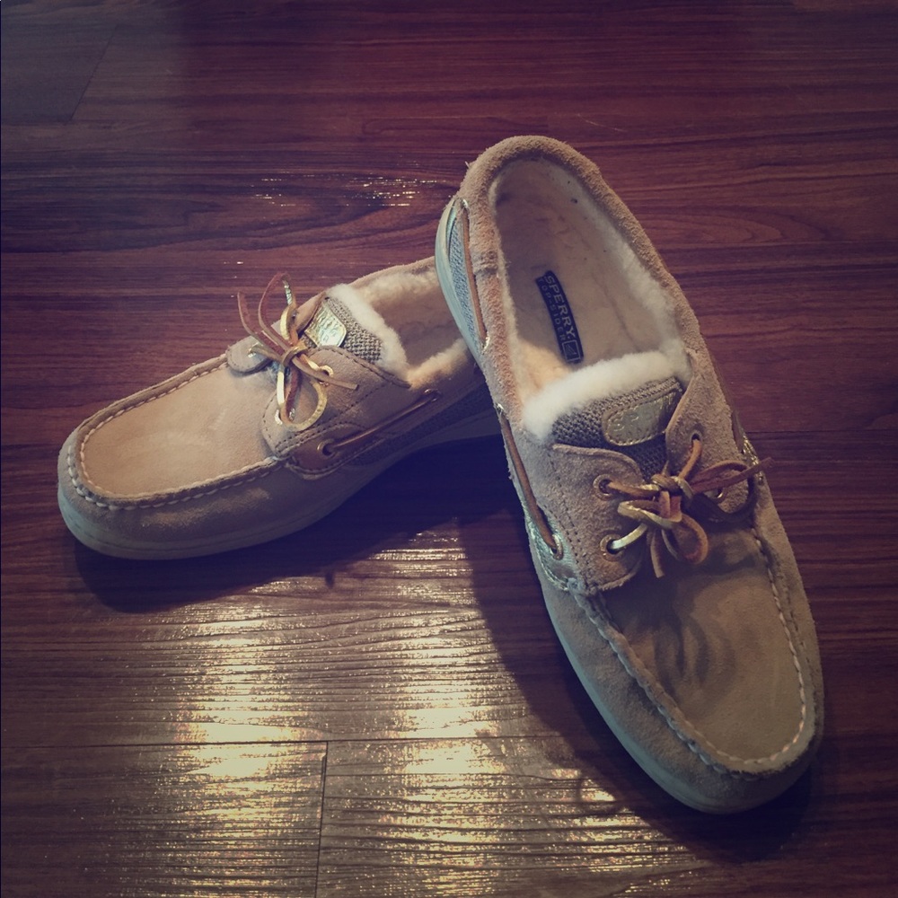 Fur lined Sperry Boat Shoes