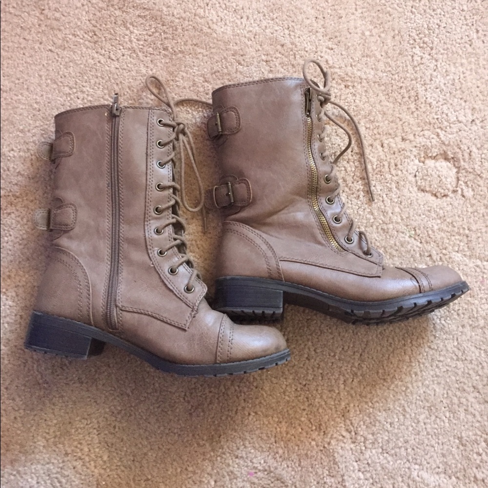 boots