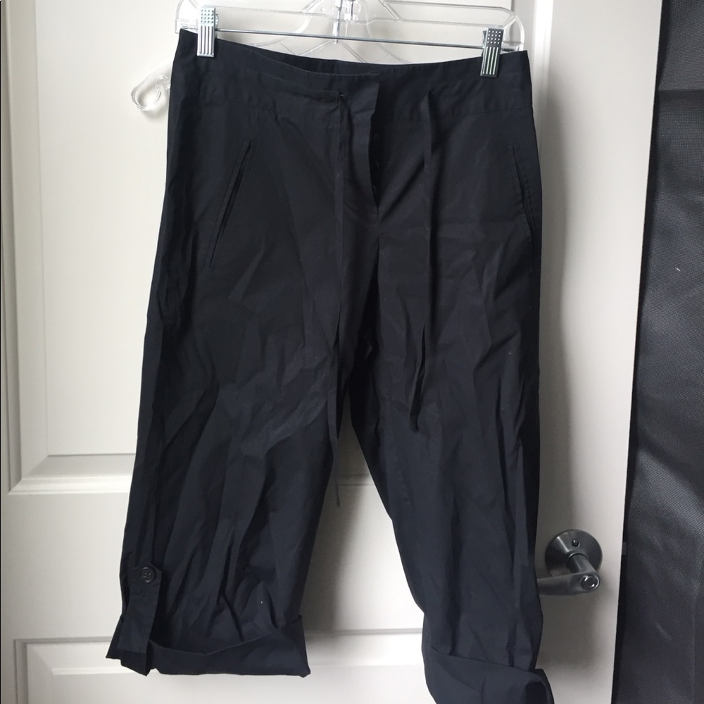 Theory Bermuda shorts size 2