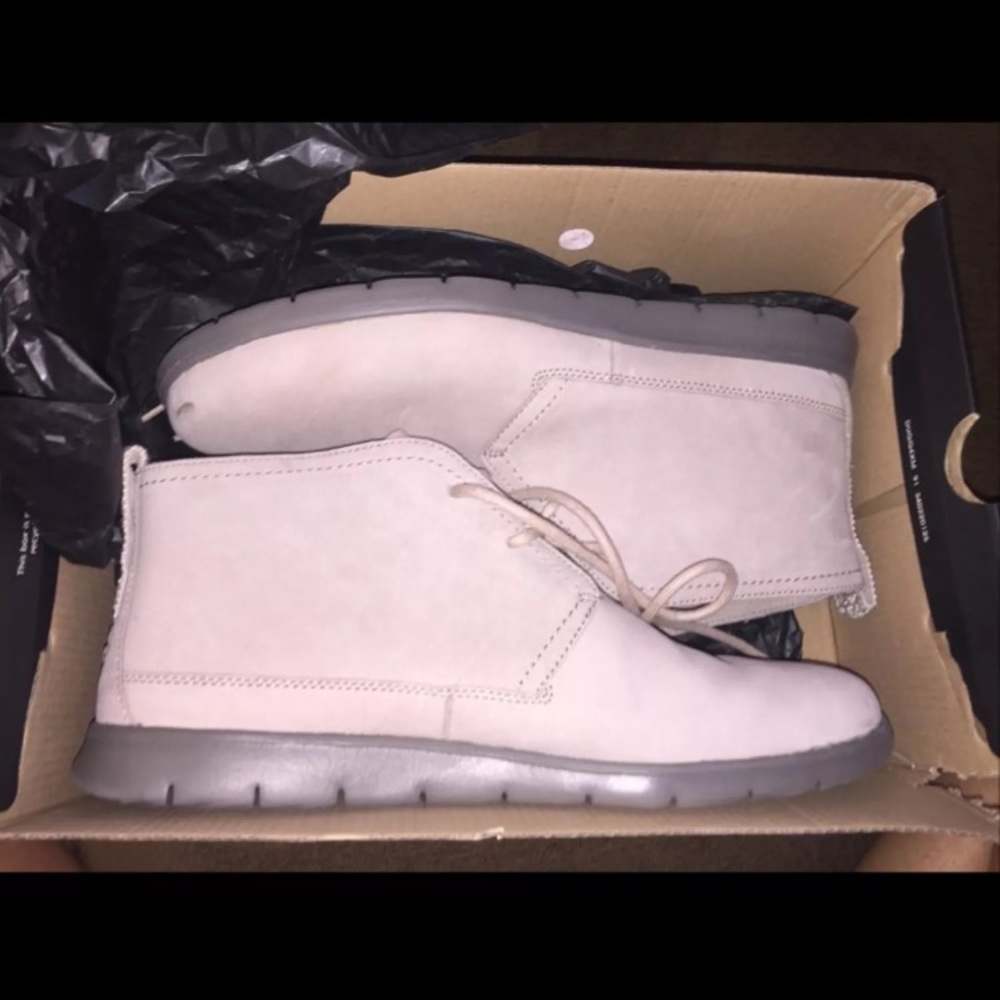 Men Uggs