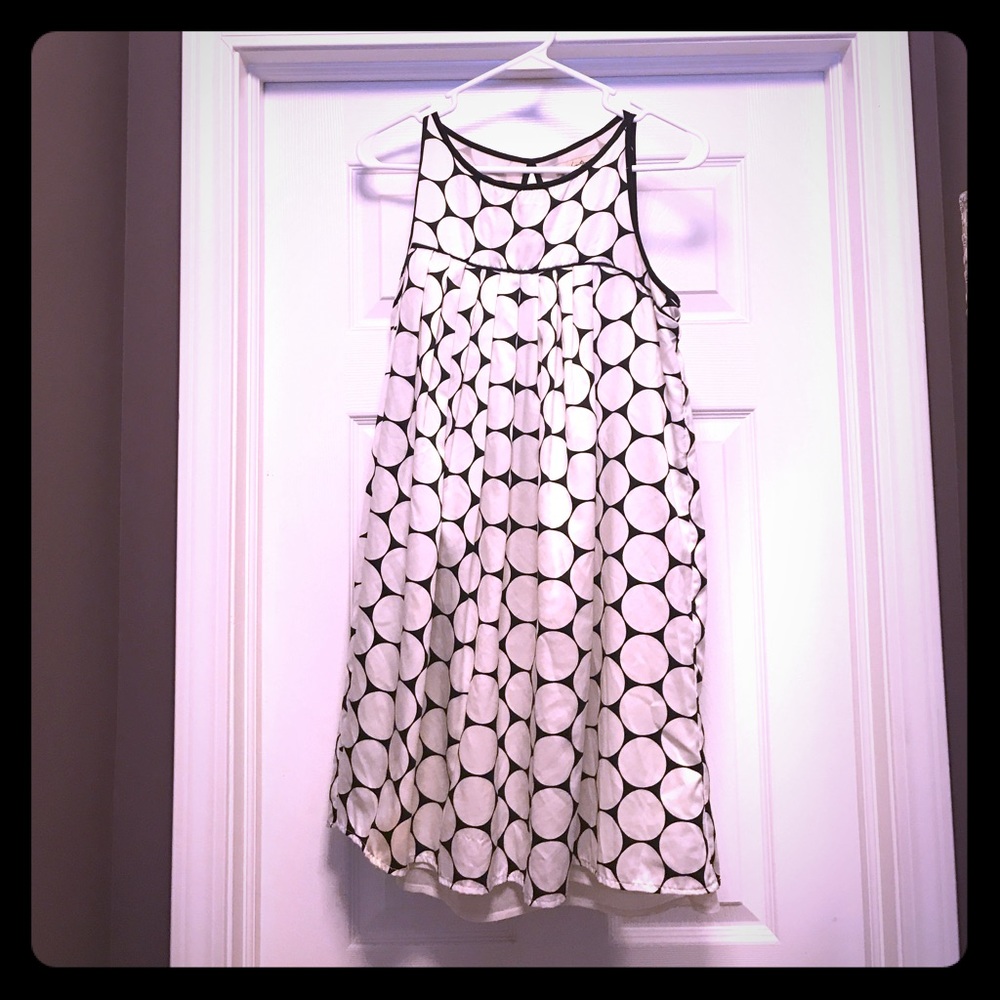 Adorable, flowy, mini dress