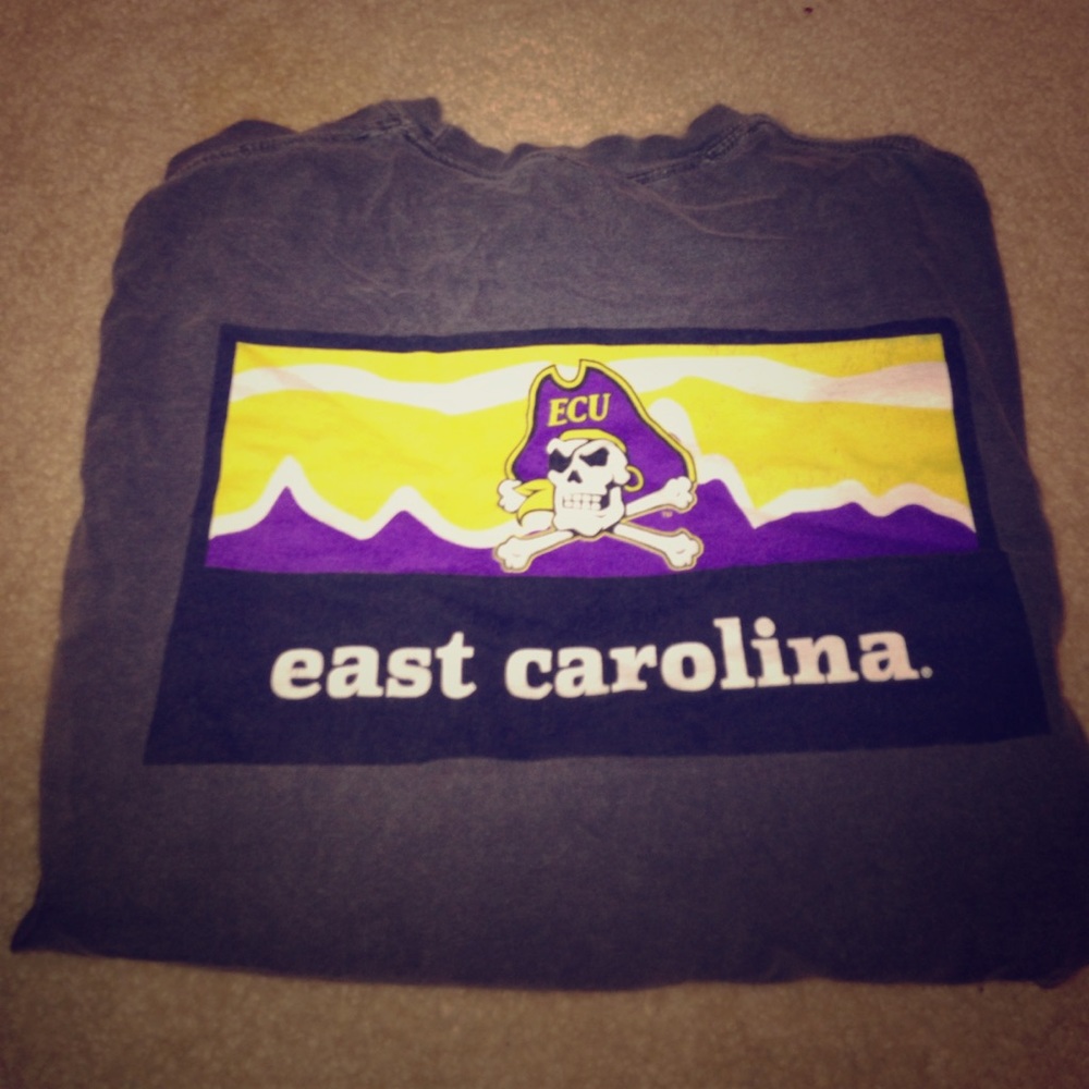 Comfort Colors ECU shirt!!