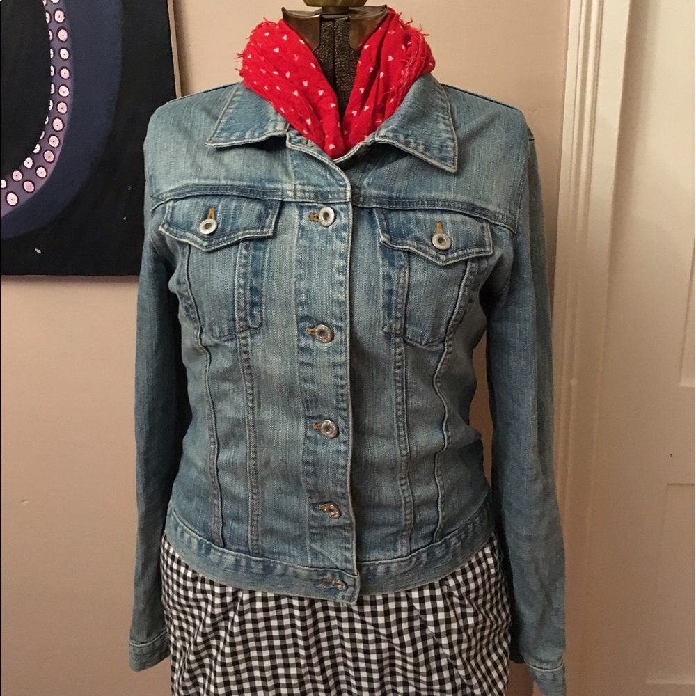 Medium Gap Jeans Jacket