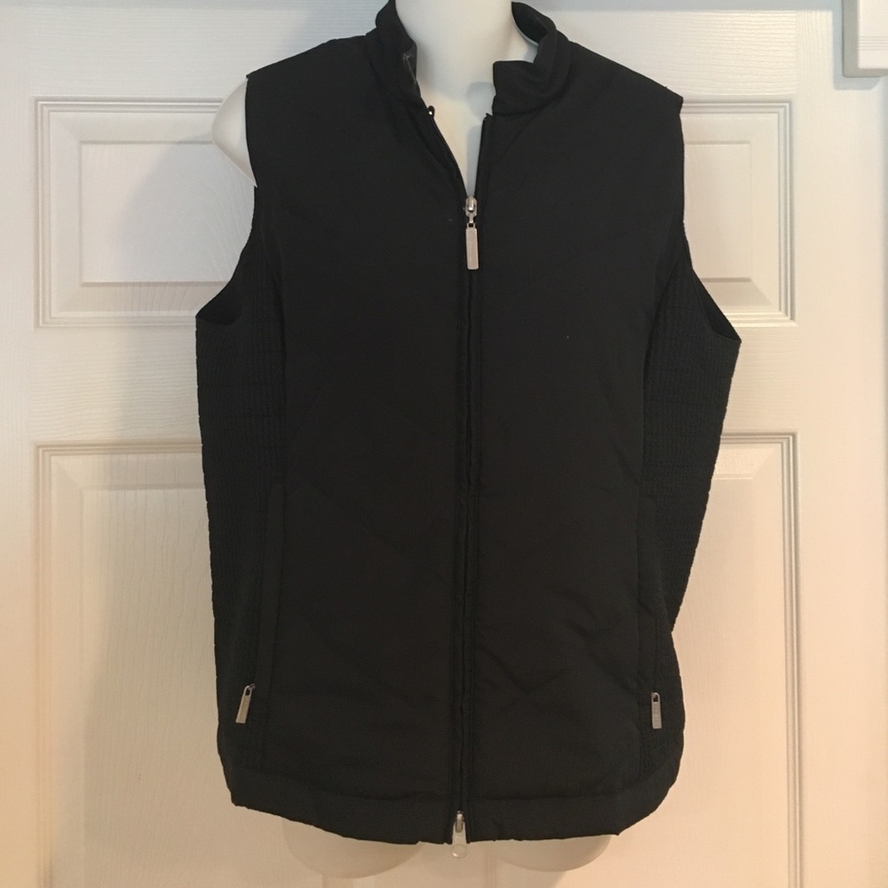 Tehama black quilted vest