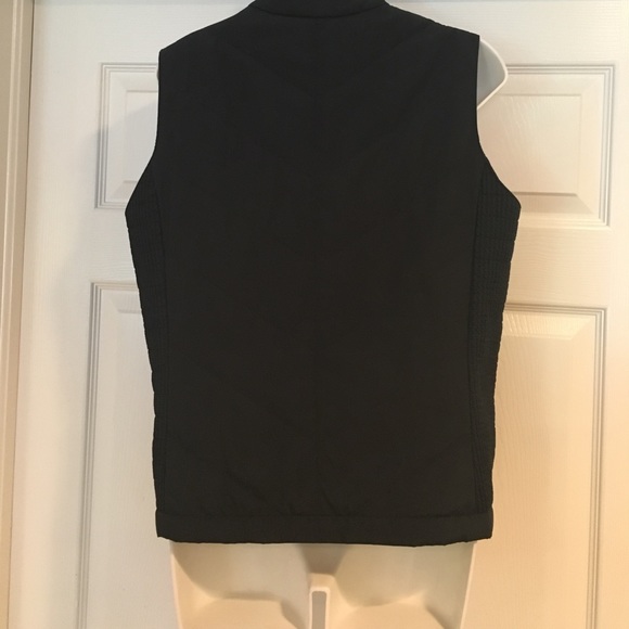 Tehama black quilted vest - Picture 2 of 4