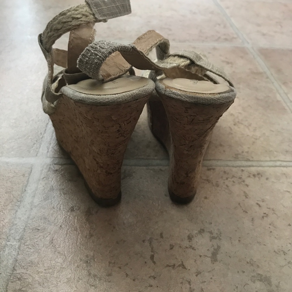 Wedges - Picture 3 of 3