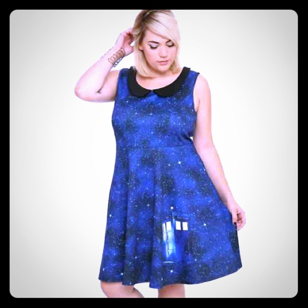 Hard to find Doctor who dress sz 2