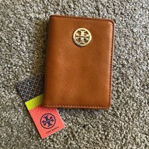 Tory Burch Dena Transit Pass Holder