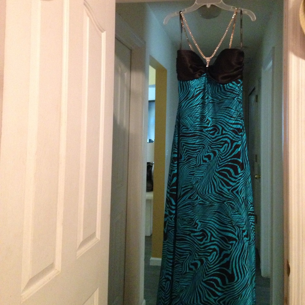 Long printed turquoise and black dress