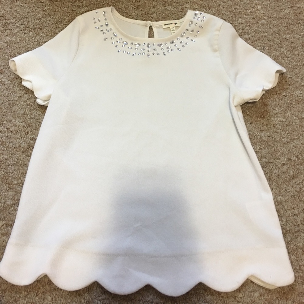 Dressy white top