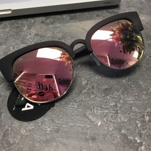 Quay Australia Avalon Sunnies
