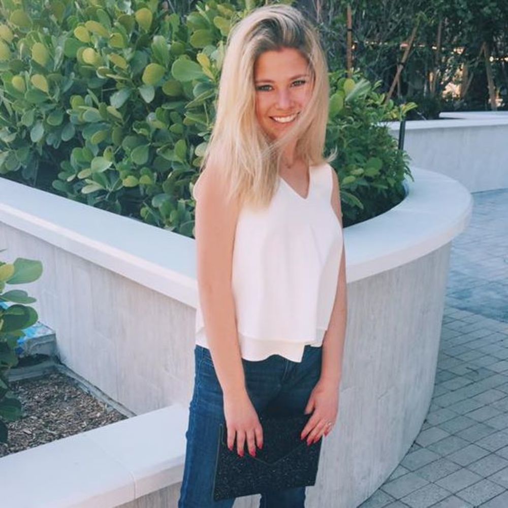 Meet your Posher, Caitlyn
