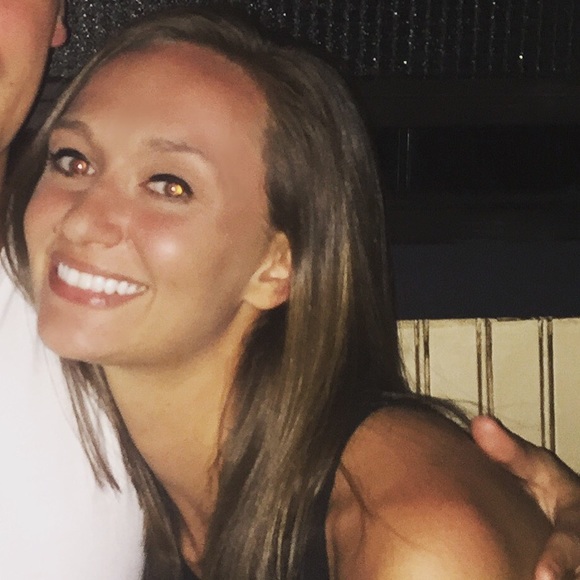 Meet your Posher, Anna - Picture 1 of 1