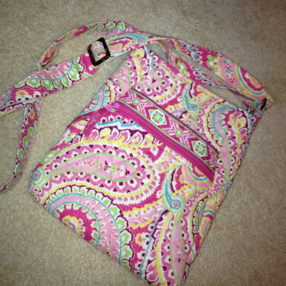 Vera Bradley crossover bag!