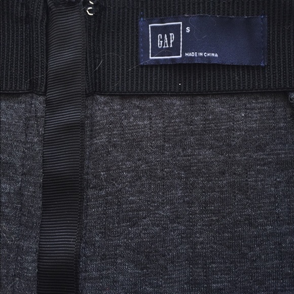 GAP Skater Skirt, Charcoal Grey, Small - Picture 3 of 4