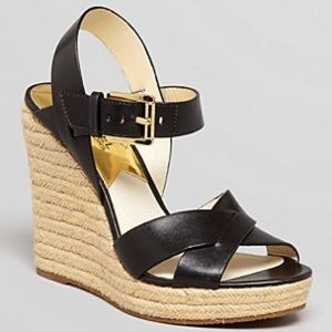 ✨Tonight only Sale✨Michael Kors Espadrille Wedges