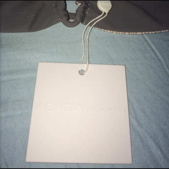 ACACIA LUMAHAI TOP SMALL STONE - Picture 3 of 4